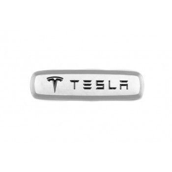 Шильдик алюминиевый для ковриков (1шт) для Тюнинг Tesla