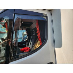 Ветровики вставные (полупрозрачные, 2 шт., Cagatay) для Iveco Daily 2014- гг