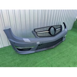 Передній бампер 2011-2014 AMG C63 з решіткою Diamond Black для Mercedes C-class W204 рр