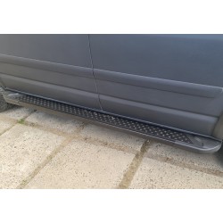 Боковые пороги X5-тип black (2 шт, алюм) Длинная база для Volkswagen T5 Multivan 2003-2010 гг
