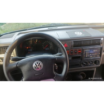 Накладки на торпеду (1999-2003) Карбон для Volkswagen T4 Transporter