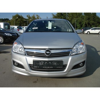 Передняя нижняя юбка Sedan (под покраску) для Opel Astra H 2004-2013 гг