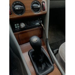 Чехол с ручкой КПП кожа для Mercedes E-сlass W124 1984-1997 гг