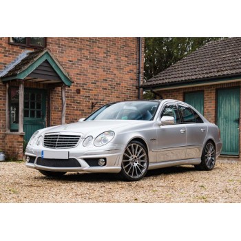 Комплект обвісів (AMG E63) для Mercedes E-сlass W211 2002-2009 рр