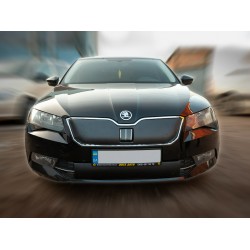 Зимова накладка на решітку (верхня) Матова для Skoda Superb 2015-2024 рр