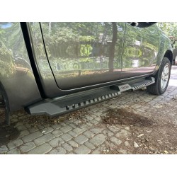 Бокові пороги Dakar V2 з LED (2 шт, метал) для Toyota Hilux 2015- рр