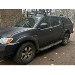 Бокові пороги Dakar V2 з LED (2 шт, метал) для Mitsubishi L200 2006-2015 рр