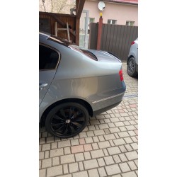 Спойлер LIP (Sunplex, черный) (115,8см*6,3см) для Volkswagen Jetta 2006-2011 гг