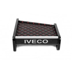Полка на панель (Черная с красной нитью) для Iveco Daily 1999-2006 гг