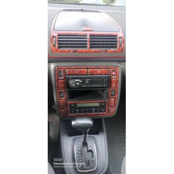 Декоративная накладка на панель Дерево для Seat Alhambra 1996-2010 гг