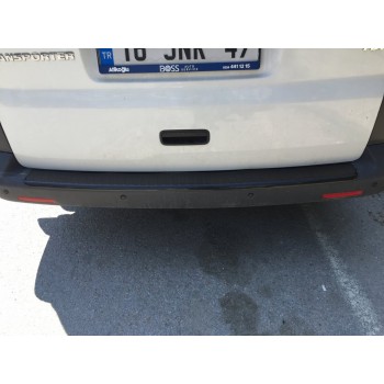 Накладка на задний бампер с загибом (Карбон) для Volkswagen T5 Multivan 2003-2010 гг