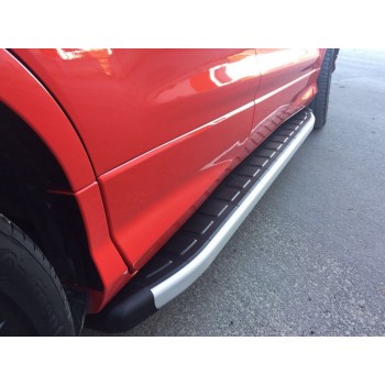 Боковые пороги Fullmond (2 шт, алюм.) С окрашенной листвой на дверях для Ford Kuga/Escape 2013-2019 гг