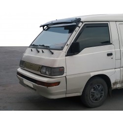 Козырек на лобовое стекло для Mitsubishi L300