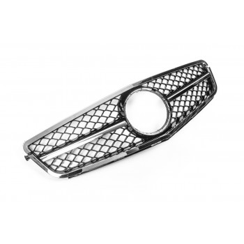 Передняя решетка AMG Silver для Mercedes C-class W204 2007-2015 гг