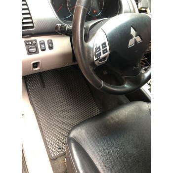 Коврики EVA (черные) для Mitsubishi Pajero Sport 2008-2015 гг