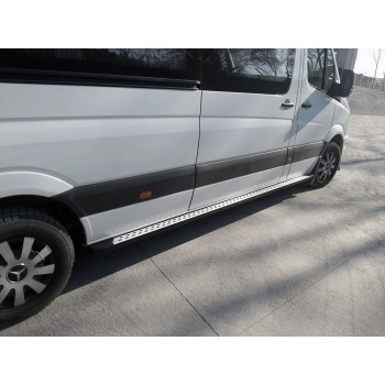 Боковые пороги DOT-Line (2 шт., алюм.) Длинная база для Mercedes Sprinter W907/W910 2018- гг
