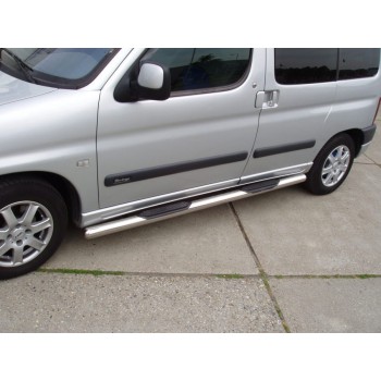 Бічні труби (2 шт., нерж.) Ø70, з пластиковими підставками для Citroen Berlingo 1996-2008 рр Бічні труби (2 шт., нерж.) Ø70, з пластиковими підставками для Citroen Berlingo 1996-2008 рр