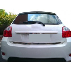 Кромка багажника (нерж) для Toyota Auris 2007-2012 гг