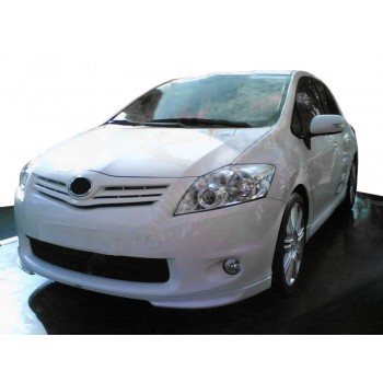 Накладка на передний бампер (под покраску) для Toyota Auris 2007-2012 гг