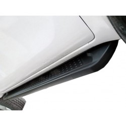 Боковые пороги Allmond Black (2 шт., алюминий) для Toyota Hilux 2015- гг