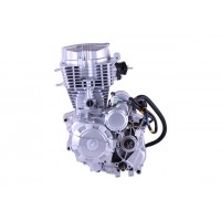 Двигун СG 200CC - триколісний мотоцикл Двигун СG 200CC - триколісний мотоцикл
