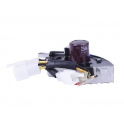 Реле напряжения трехфазное ТАТА для генератора GN 2-3,5 KW, 380V (220 мкф 250V)